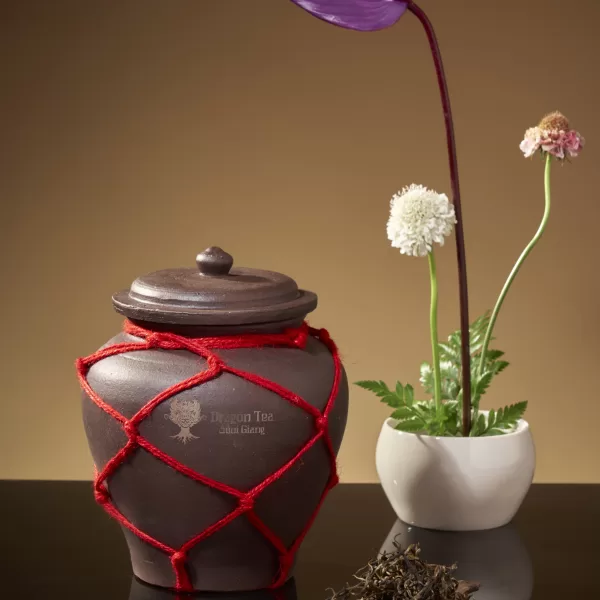 Alternative view of Hồng Trà Tổng thống 1 tôm 1 lá 100gr 2025, 300 tuổi