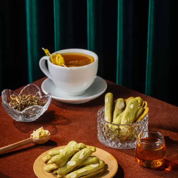 Alternative view of Lưỡi Mèo Shan Tuyết Hạnh Nhân